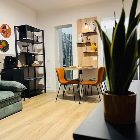 Vimini Like A Local - Center *